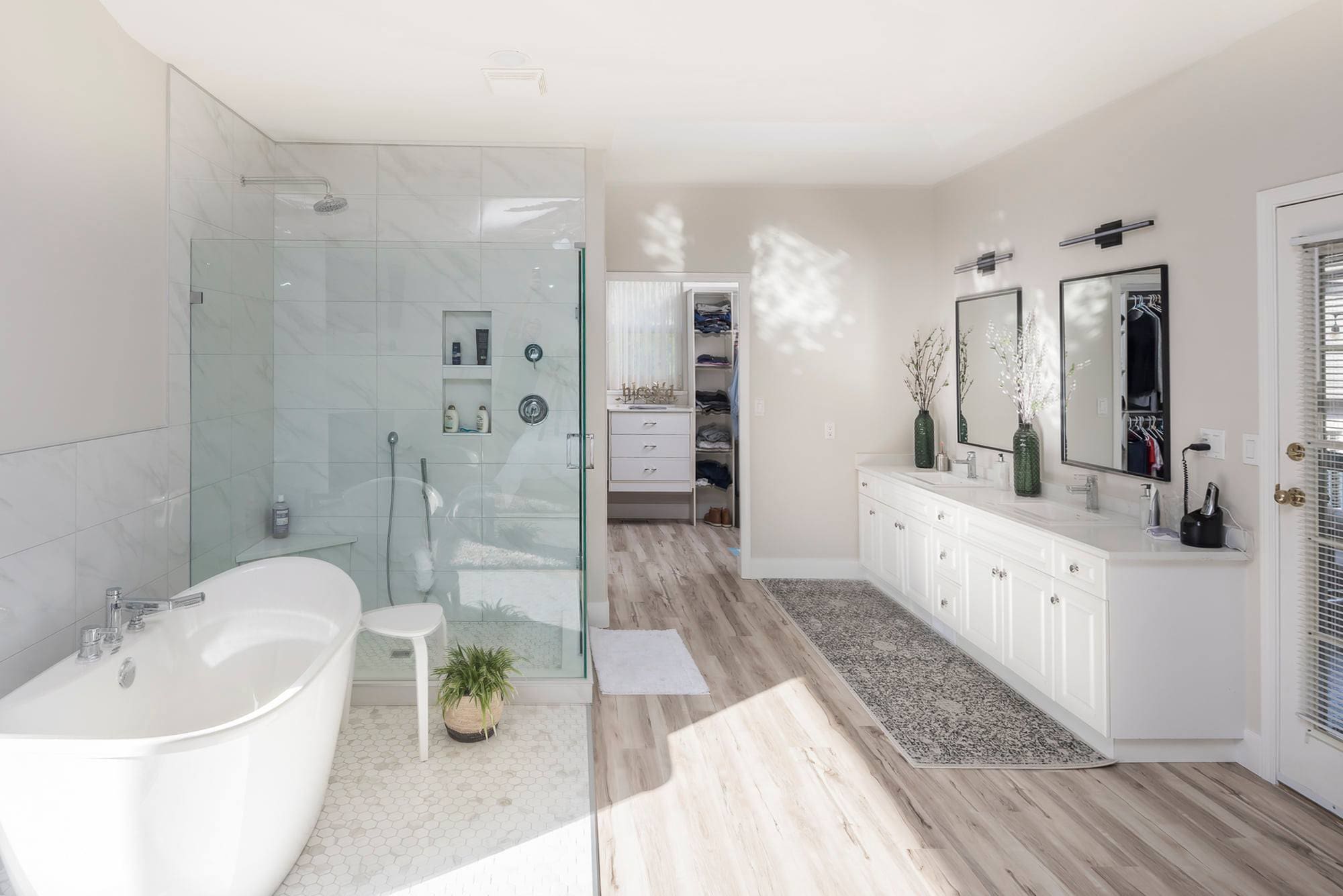 Master bedroom open concept Chilliwack BC