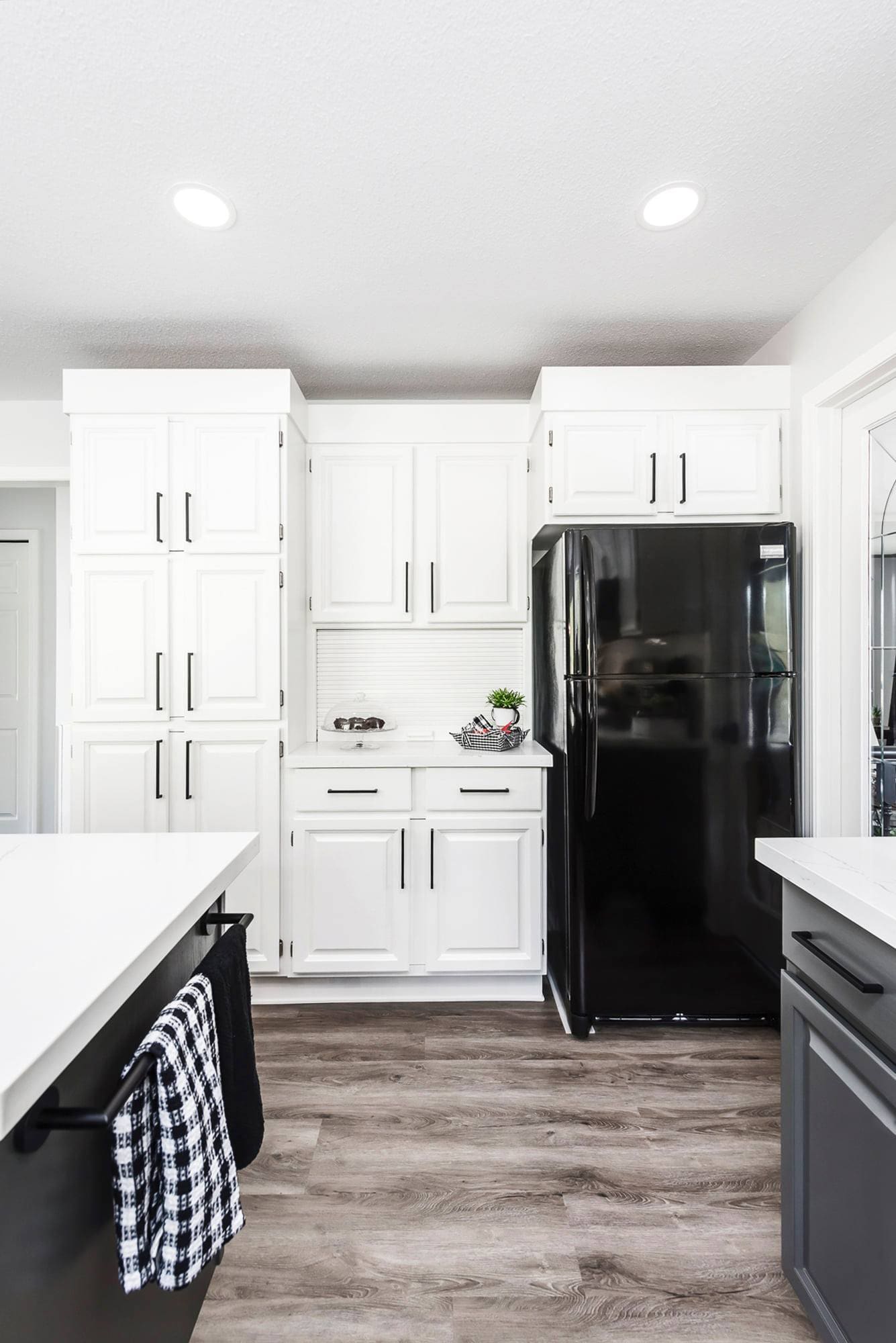 Kitchen makeover with quartz counters Chilliwack