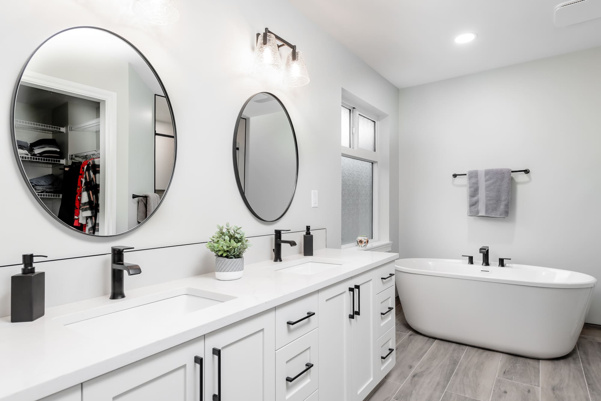 Bathroom remodel with modern fixtures Chilliwack