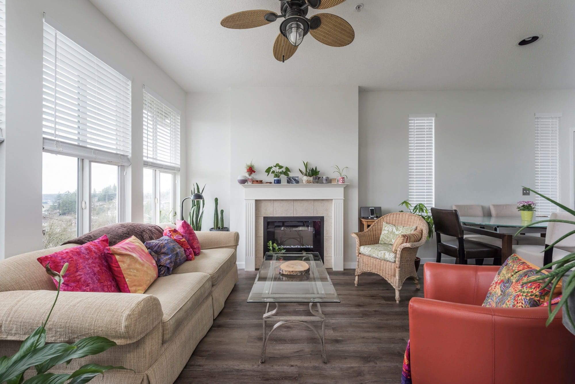 Tropical ceiling fan living room Chilliwack BC
