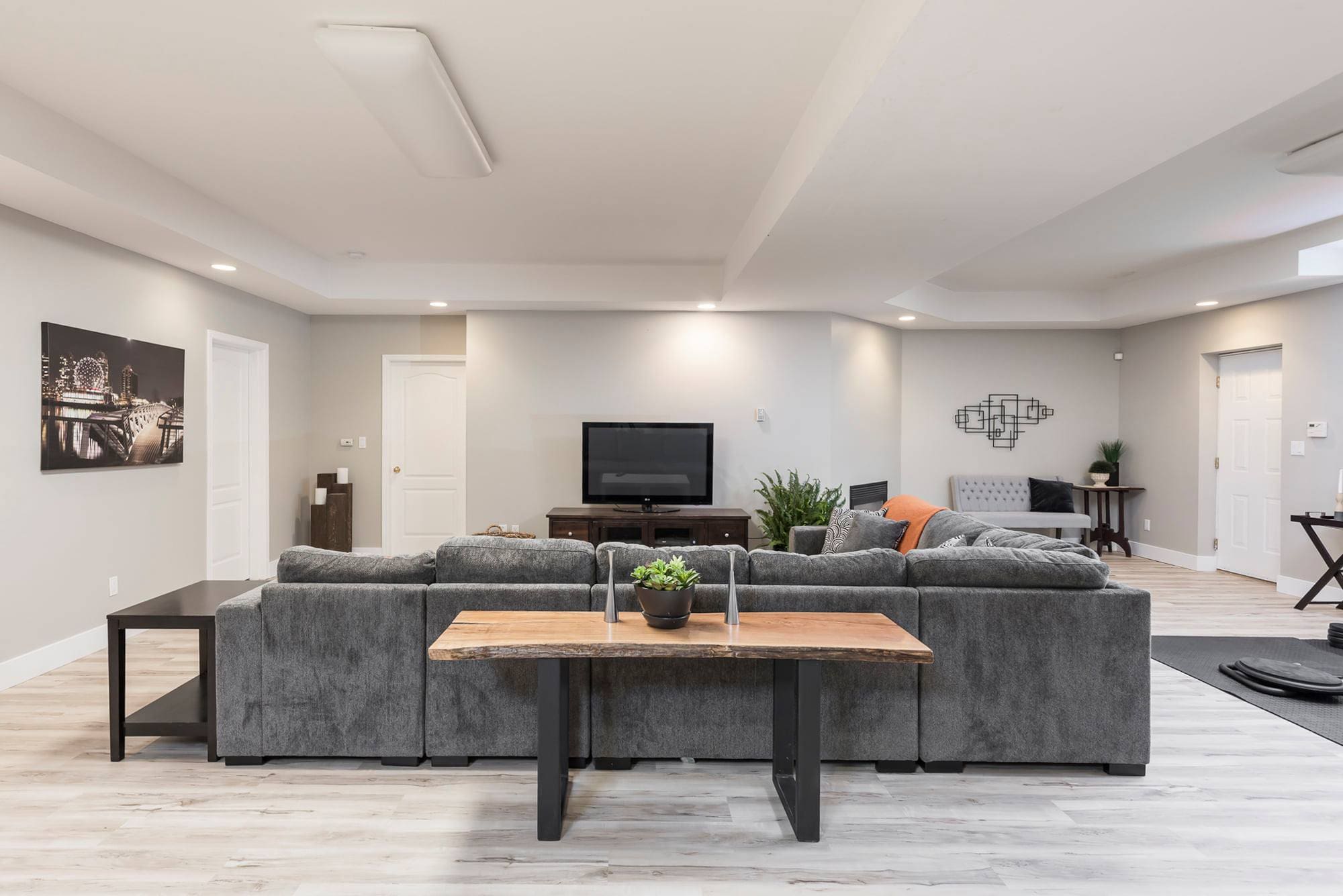 Basement living space Chilliwack BC