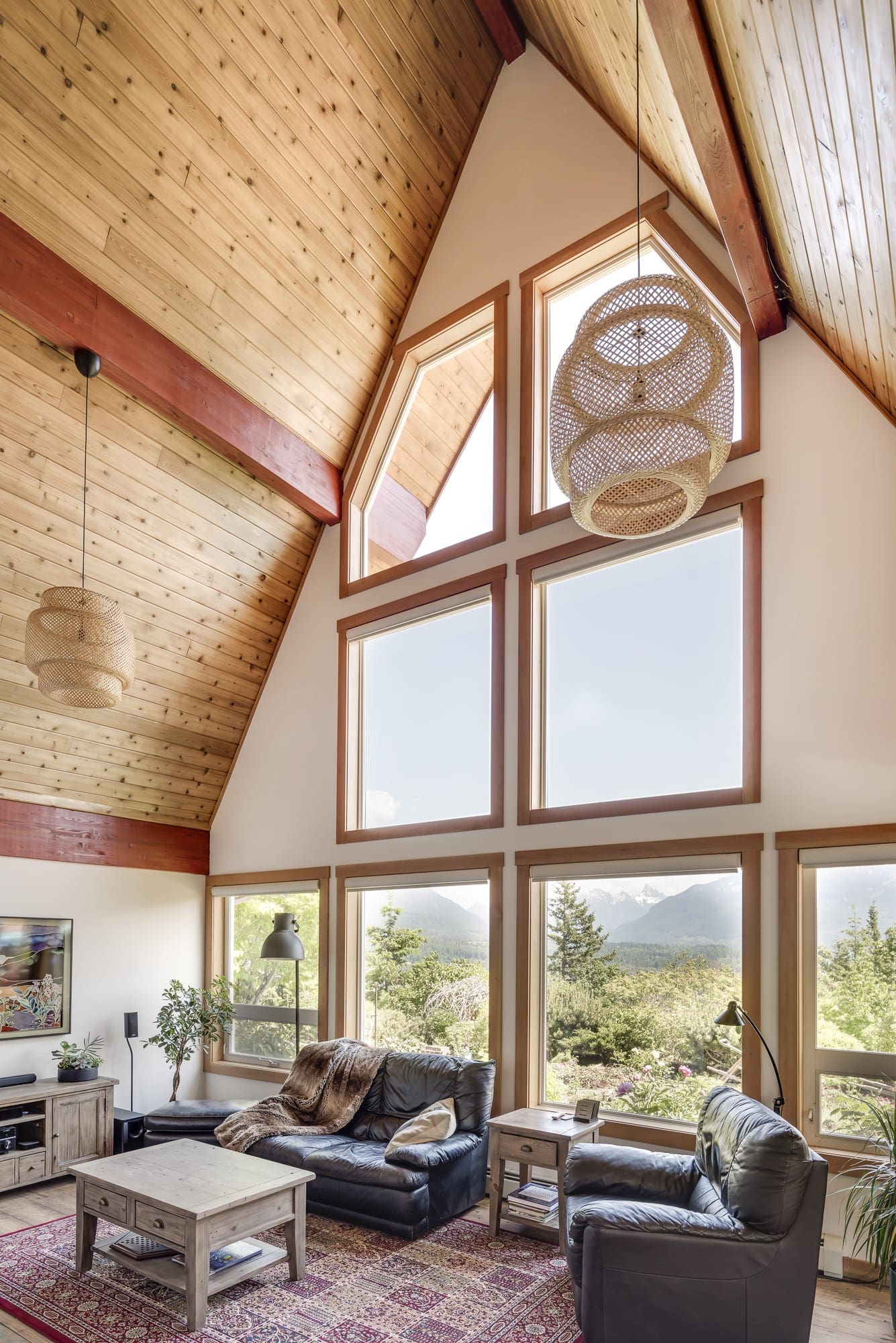 Vaulted ceiling living room