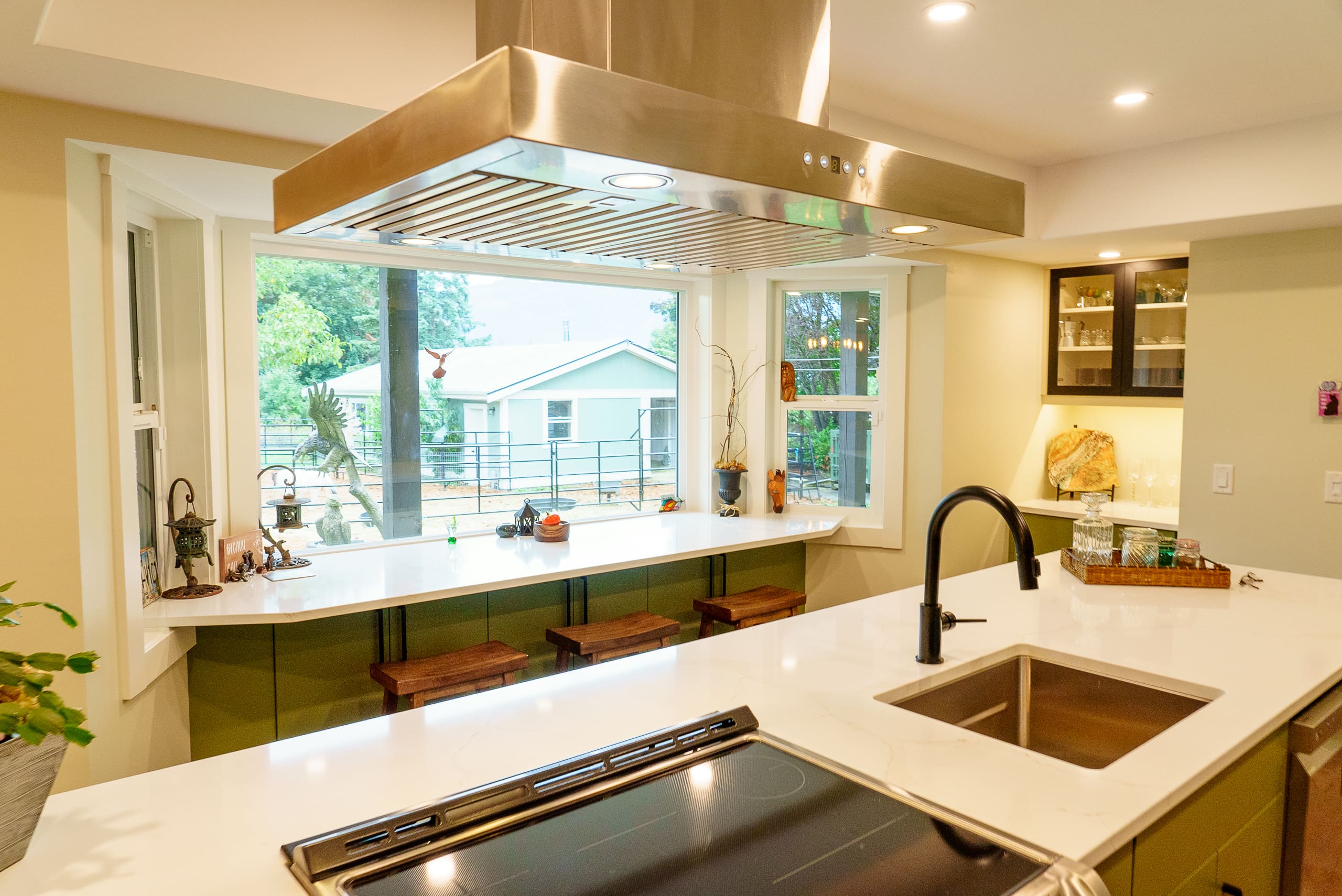 Modern kitchen appliances installation Yarrow