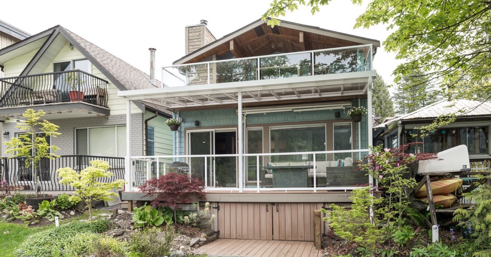 House exterior with a coordinated, freshly painted colour palette